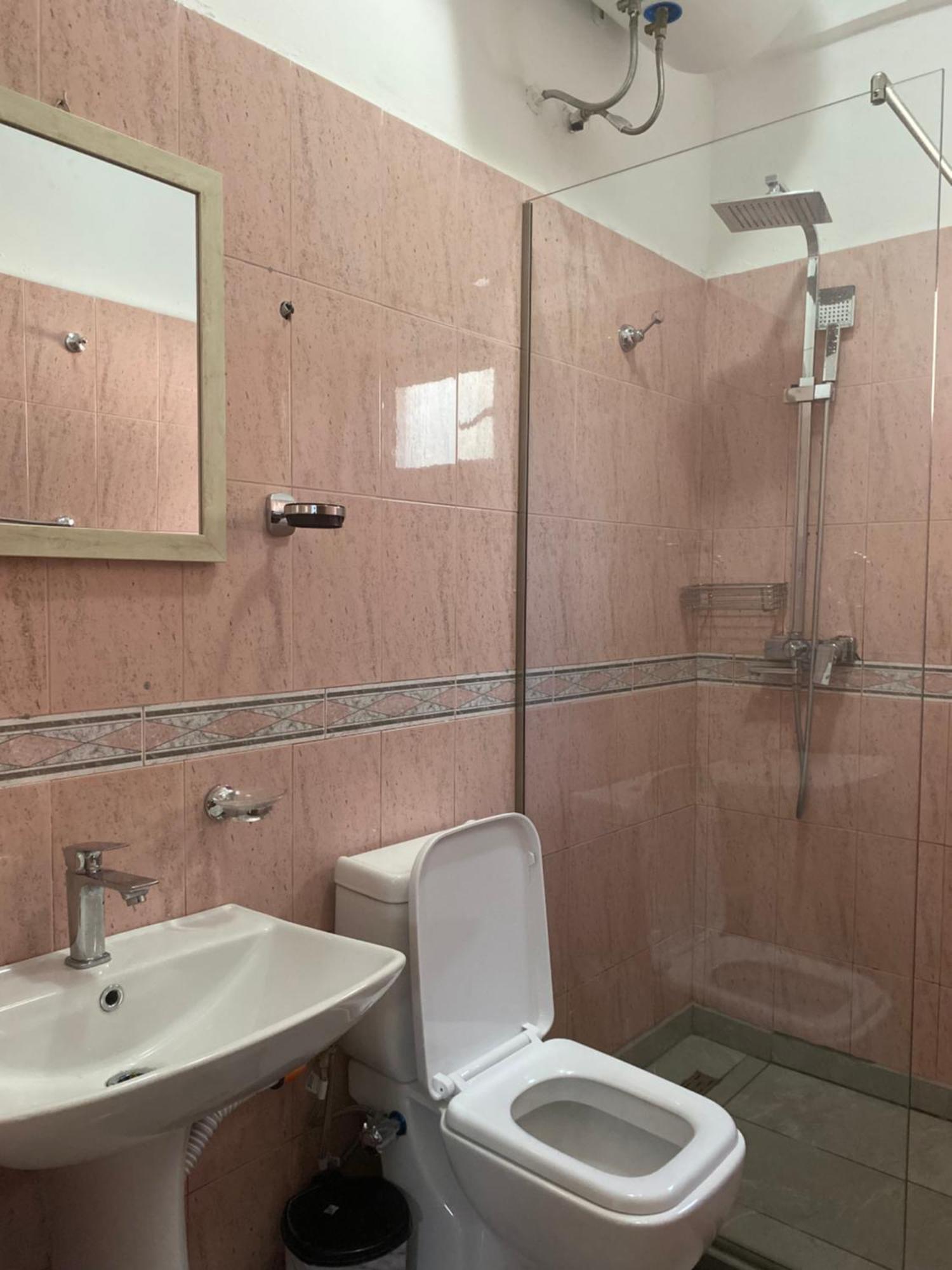 Vila M Vera Rooms With Kitchen And Apartments Дуррес Экстерьер фото