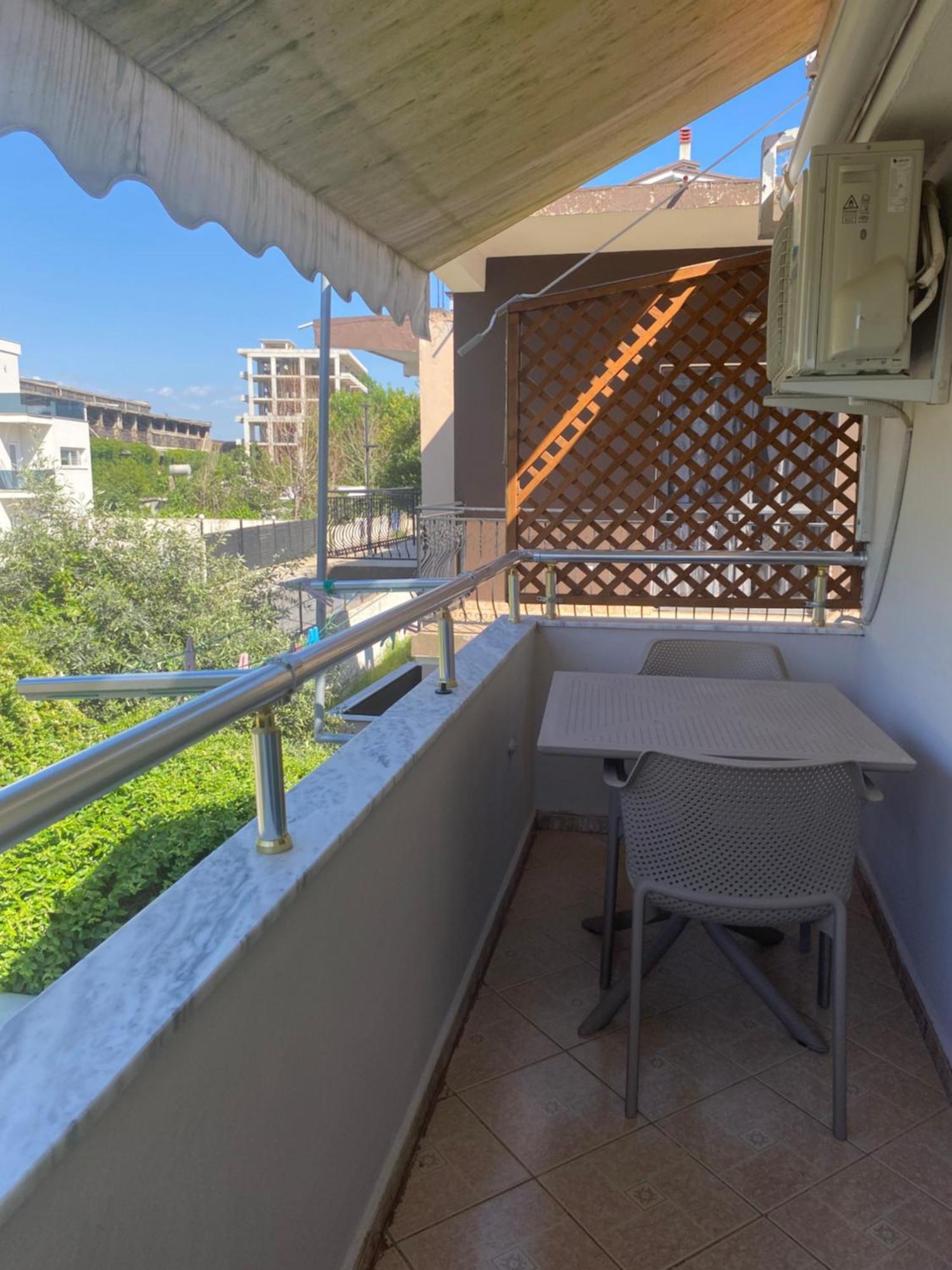 Vila M Vera Rooms With Kitchen And Apartments Дуррес Экстерьер фото